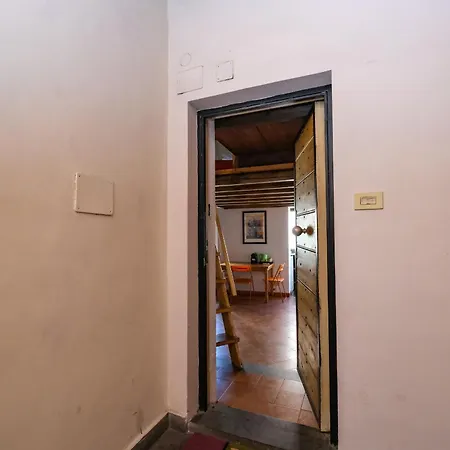 Apartment Trastevere Characteristic *